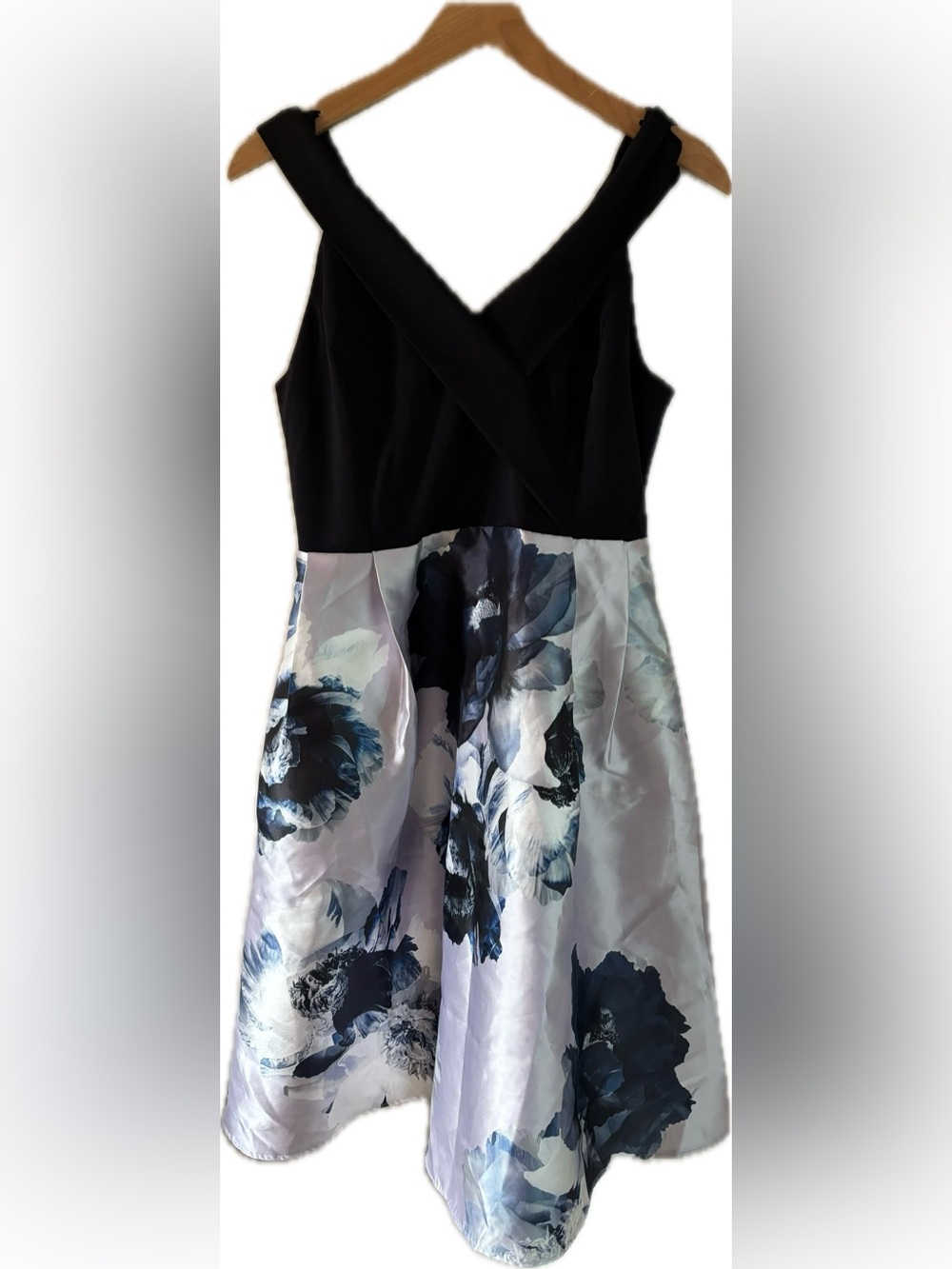 NWT Le Chateau Black & Floral Fit-and-Flare Dress